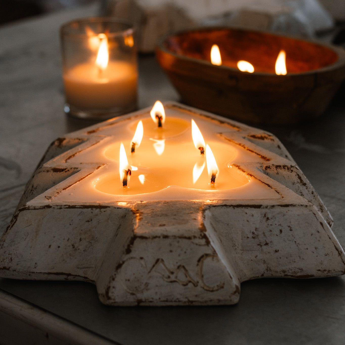 Black Pottery Tree Bowl Candle - Fraser & Fir Needle